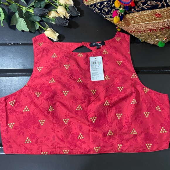 Melange Tops. Size - XXL - Picture 3 of 9